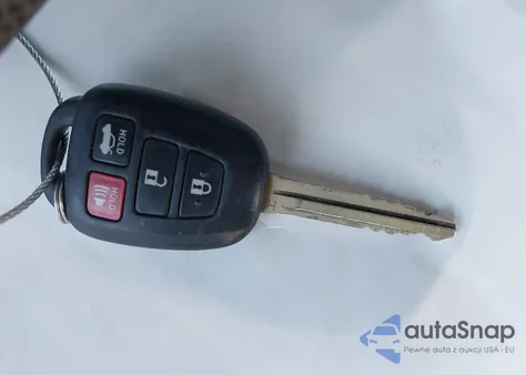 2019 Toyota Corolla Le из США, поврежденный, VIN 2T1BURHE4KC180786